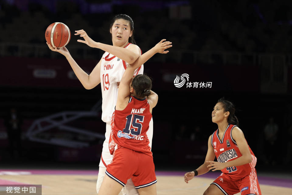 关于张子宇国家队首秀砍18分中国女篮大胜波黑的信息
